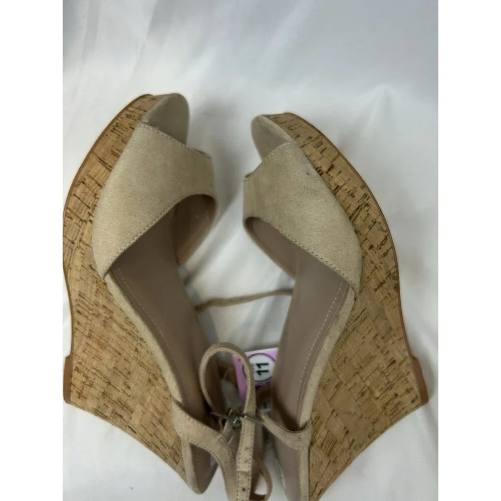 Charles by Charles David Beige Cork Wedge Sandals Womens 11 Open Toe Ankle Strap